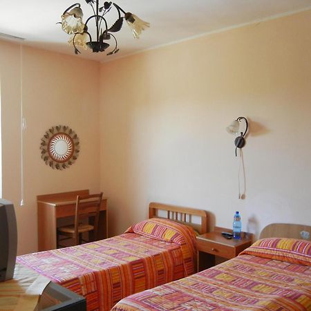 B&B La Pineta Reggio di Calabria Exterior photo