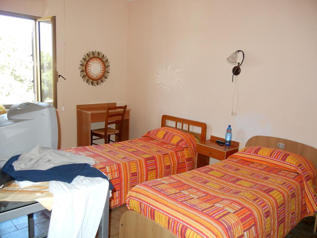 B&B La Pineta Reggio di Calabria Exterior photo